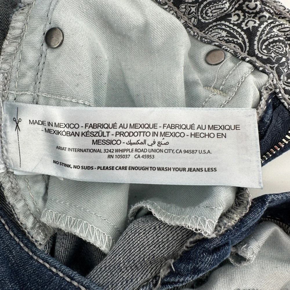 Ariat REAL Bootcut Jeans Kids Size 14 Blue Dark Wash Contrast Stitching - Picture 9 of 16